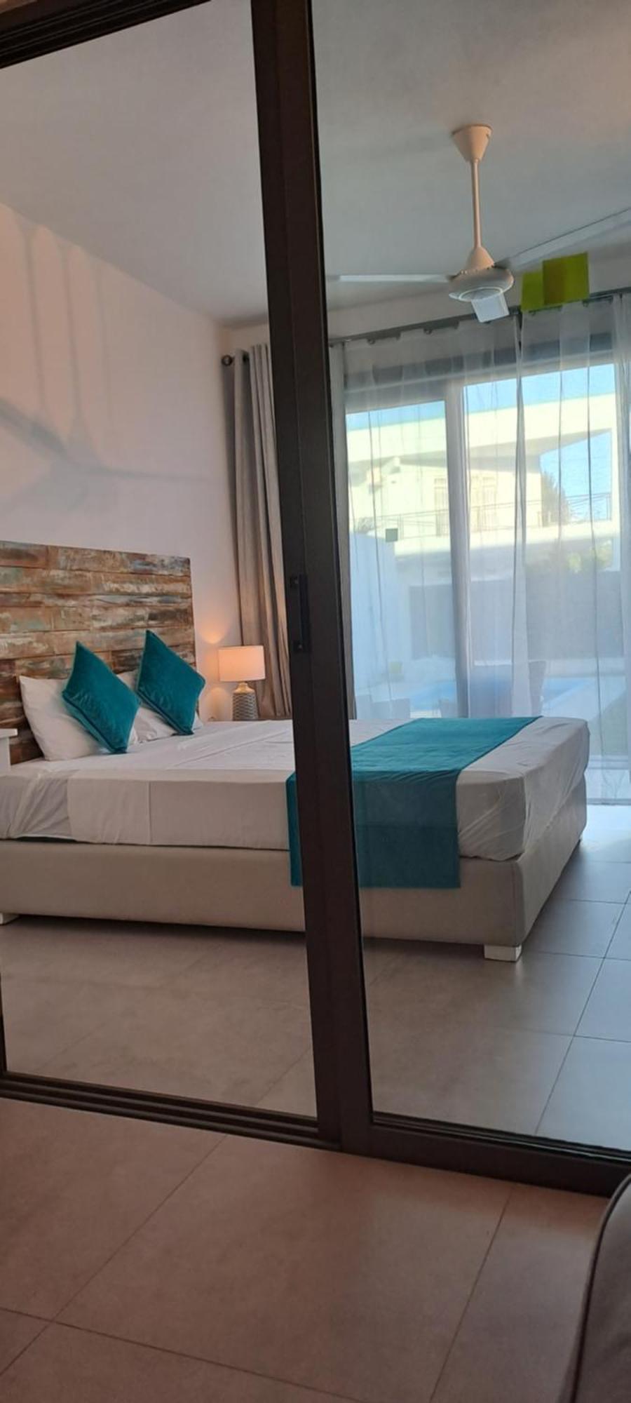 Maison Mont Choisy - One Or Two Bedrooms Apartment Тро-о-Біше Екстер'єр фото